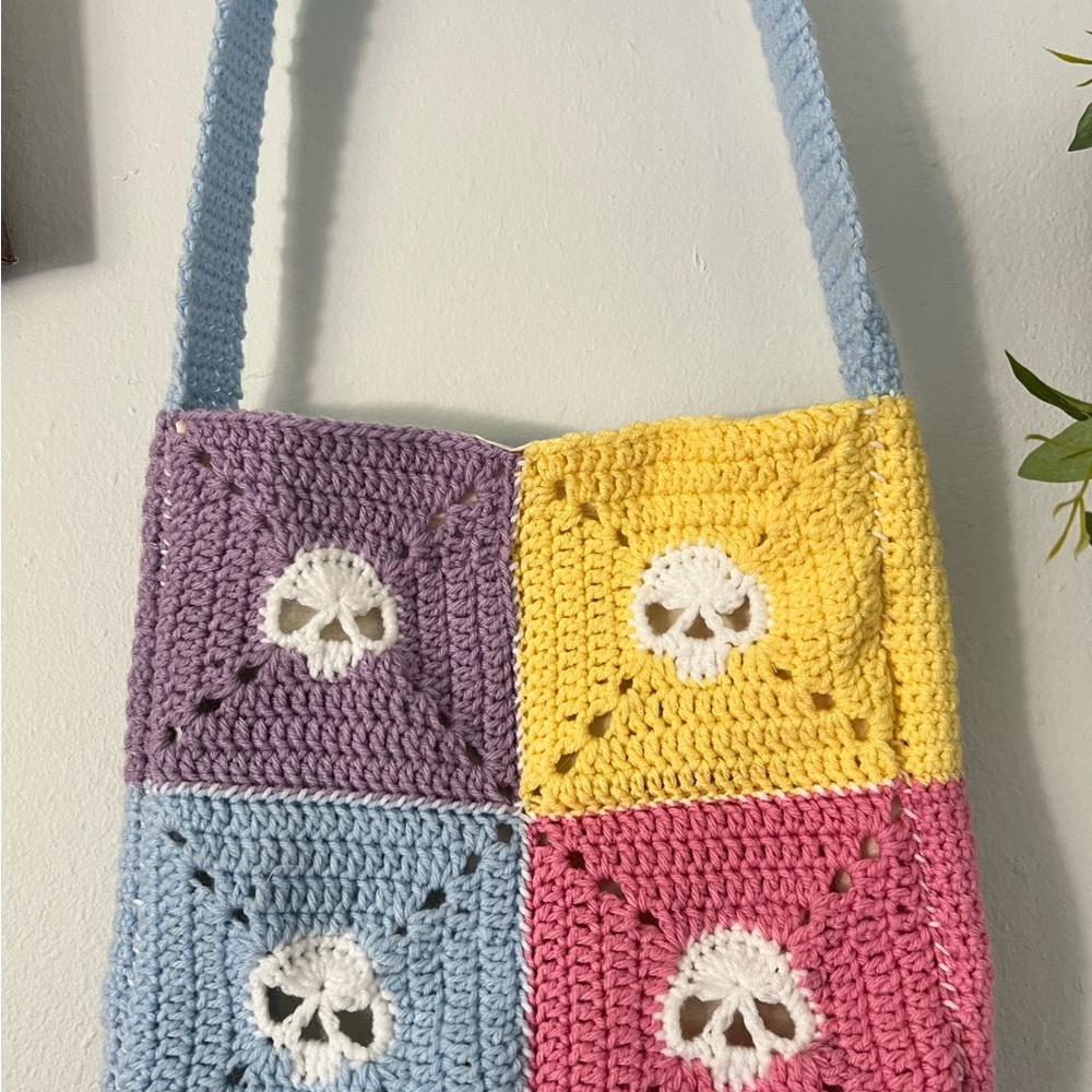 Colorful Crochet Skull Pattern Bag